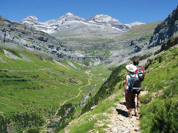 Spanish Pyrenees guided walking vacation